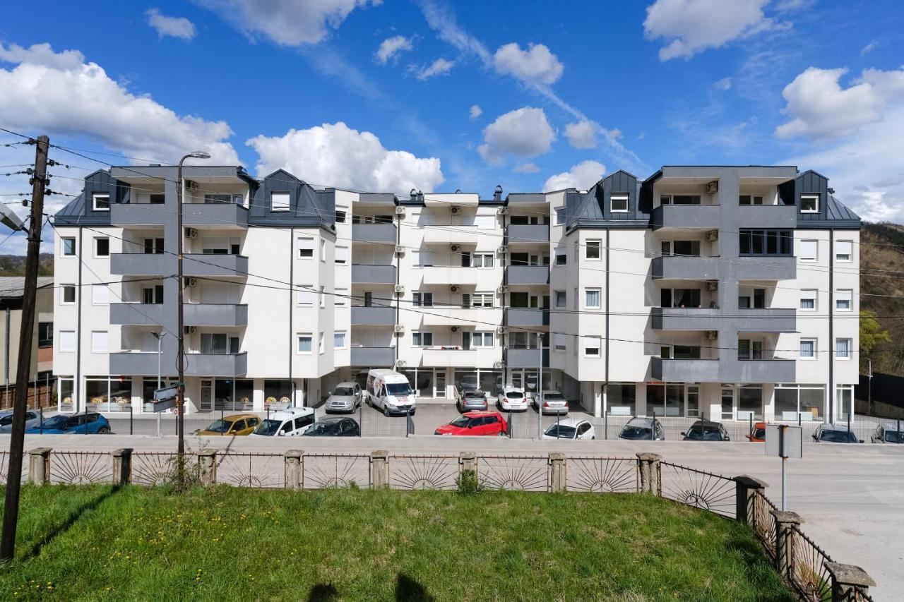 Sara Apartments فيسوكو المظهر الخارجي الصورة
